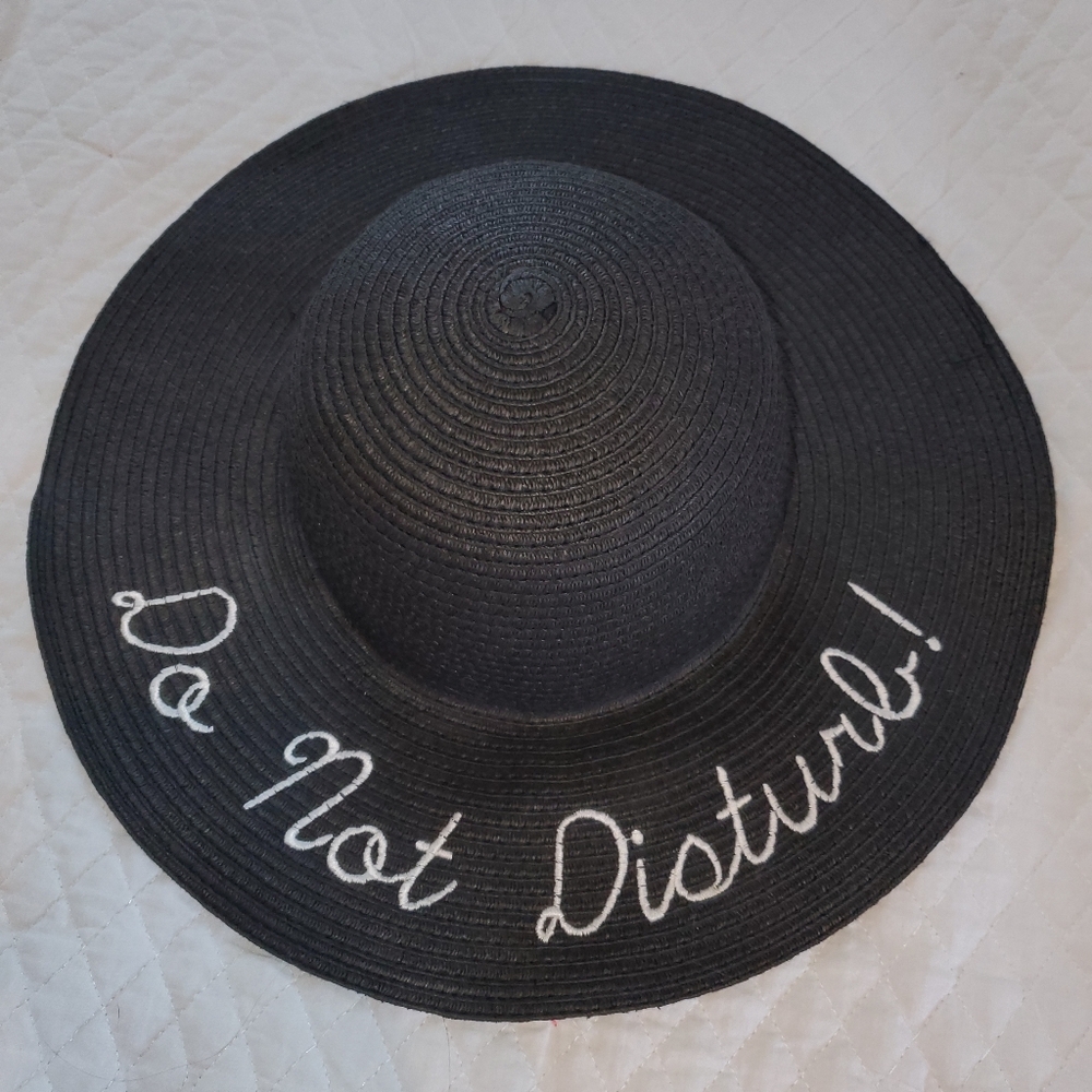 Black Wide Brim Sun Hat